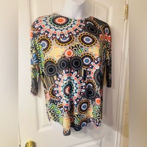 Accessorize in style blouse